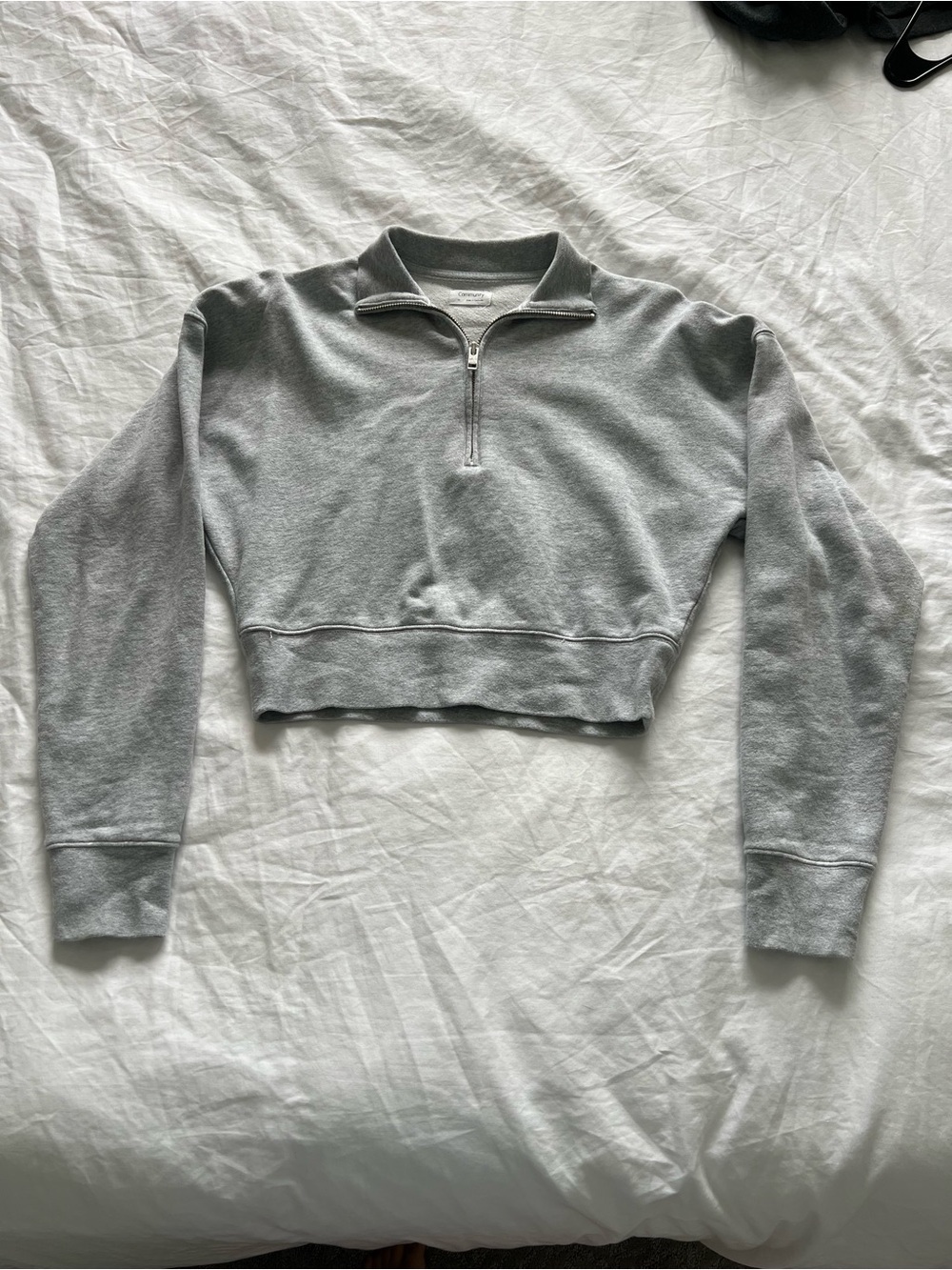 Aritzia Community Cropped Quarter-Zip Sweatshirt - Light Gray
